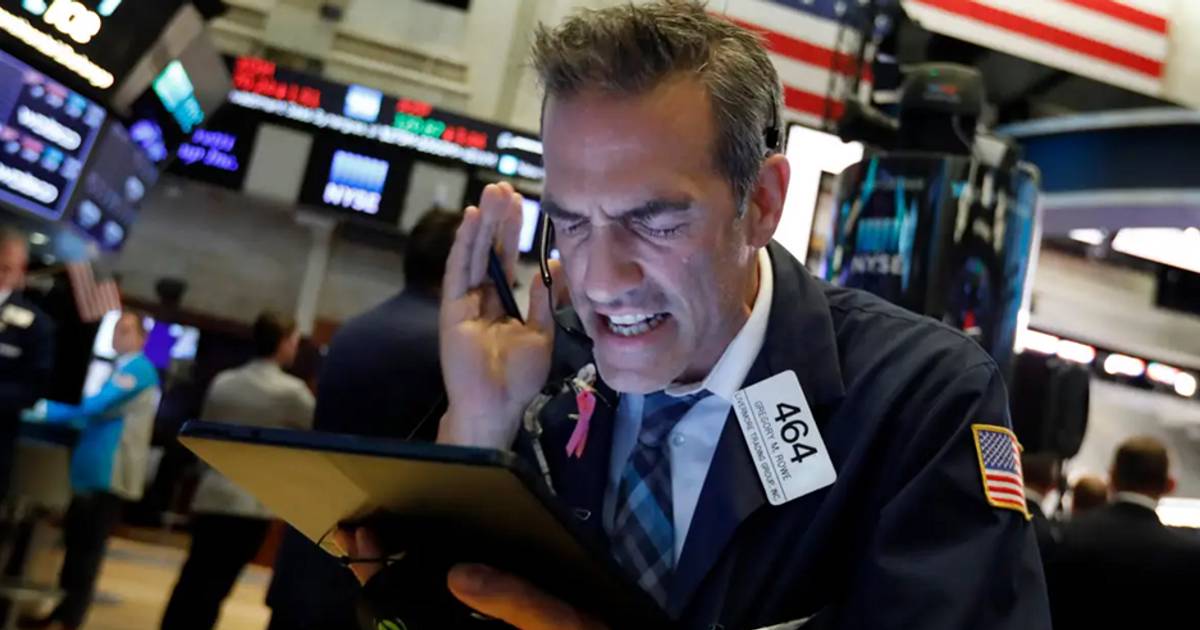 NĐT thận trọng khi 3 yếu tố có thể làm thị trường Mỹ chững lại