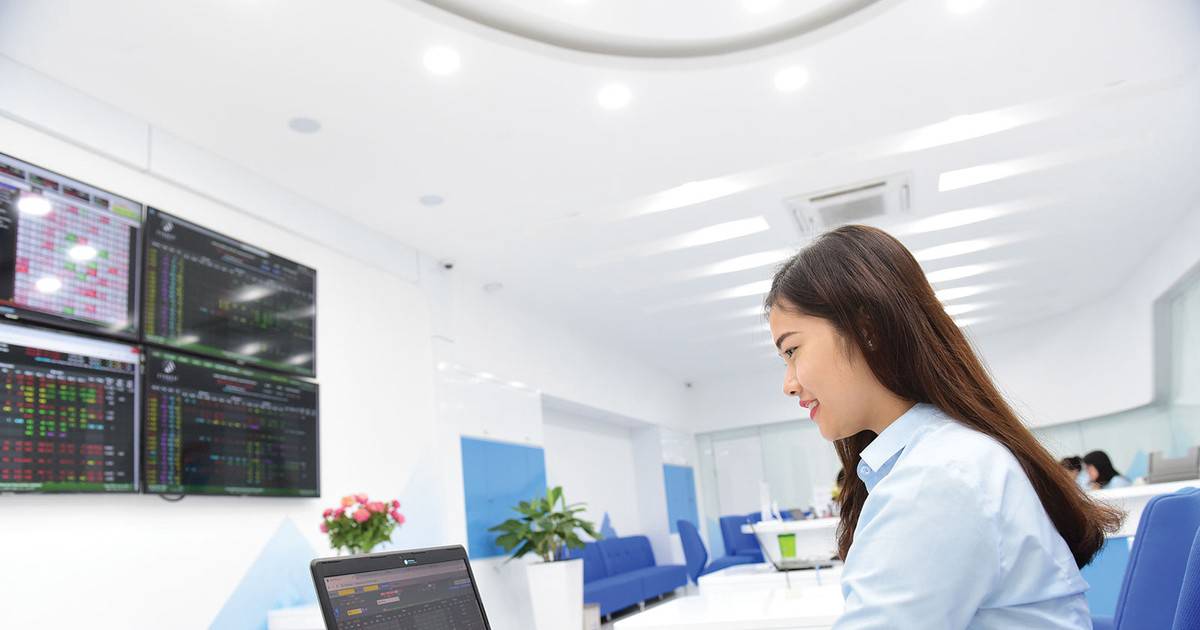 IDC, KBC, SZC, SIP, PHR dẫn dắt sóng cổ phiếu BĐS khu công nghiệp