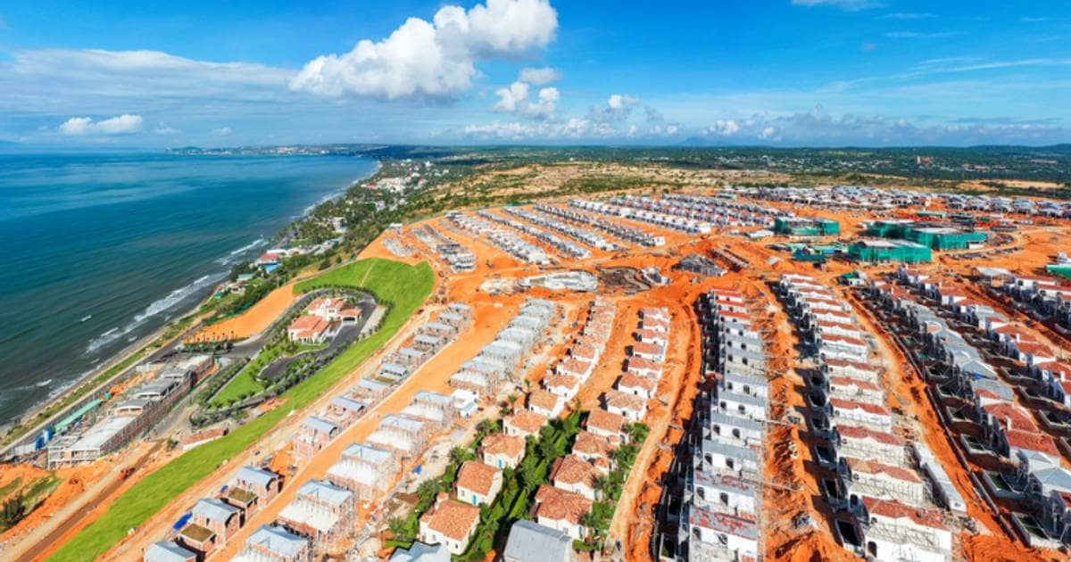 Ngân hàng tiếp tục “hái ra tiền”, bất động sản lỗ nặng trong quý 3