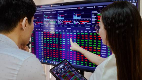 Những chiến lược đầu tư nào sẽ giúp bạn vượt qua biến động của thị trường chứng khoán