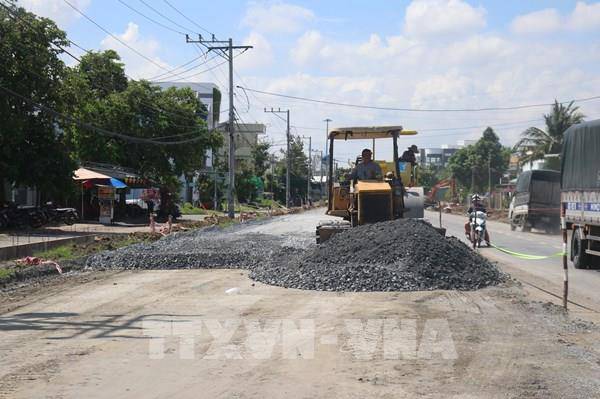 Tiến độ giải ngân đầu tư công 10 tháng: Tăng so với cùng kỳ nhưng chưa bứt phá
