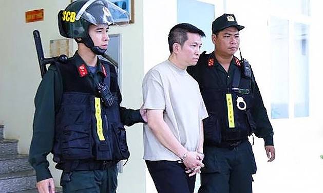 Mở rộng điều tra vụ kem chống nắng Hanayuki “giả” của chồng Đoàn Di Băng