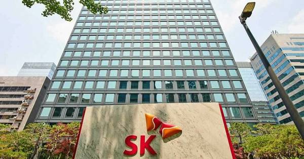 Tại sao SK Group bán toàn bộ cổ phần tại VIC, MSN?