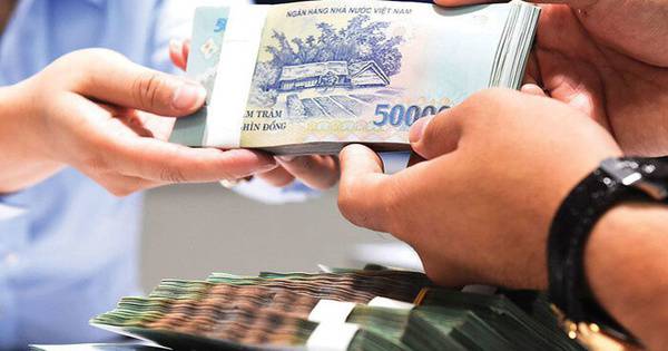 Đầu tháng 11, loạt ngân hàng tăng lãi suất tiết kiệm