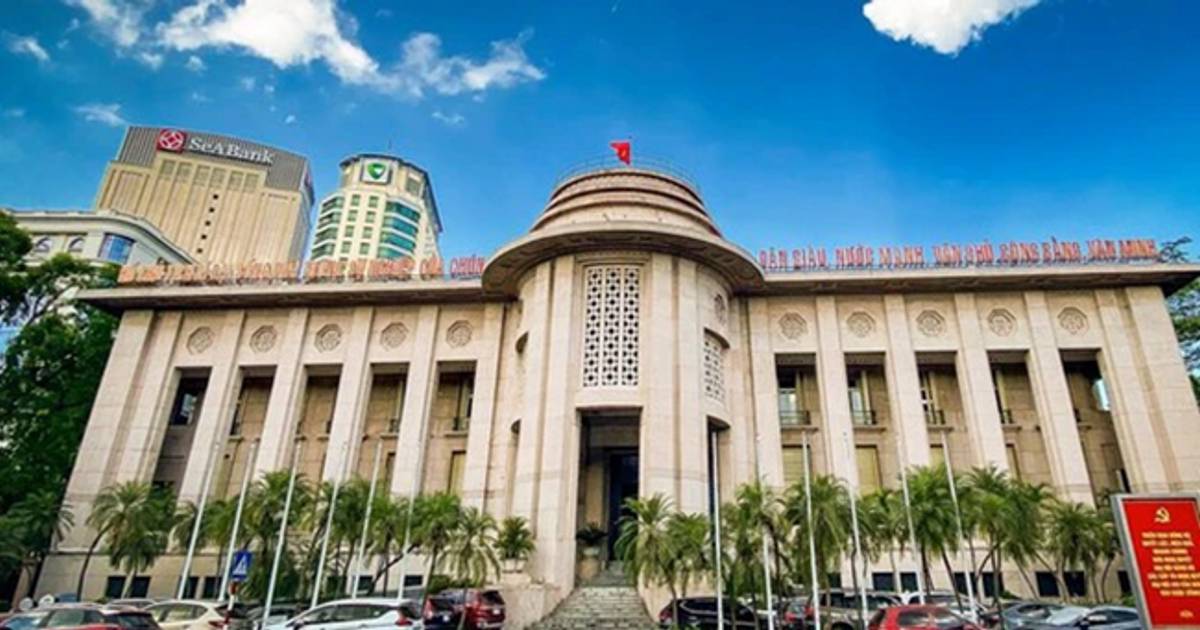 Vì sao lãi suất liên ngân hàng không giảm dù NHNN bơm ròng hàng chục nghìn tỷ?