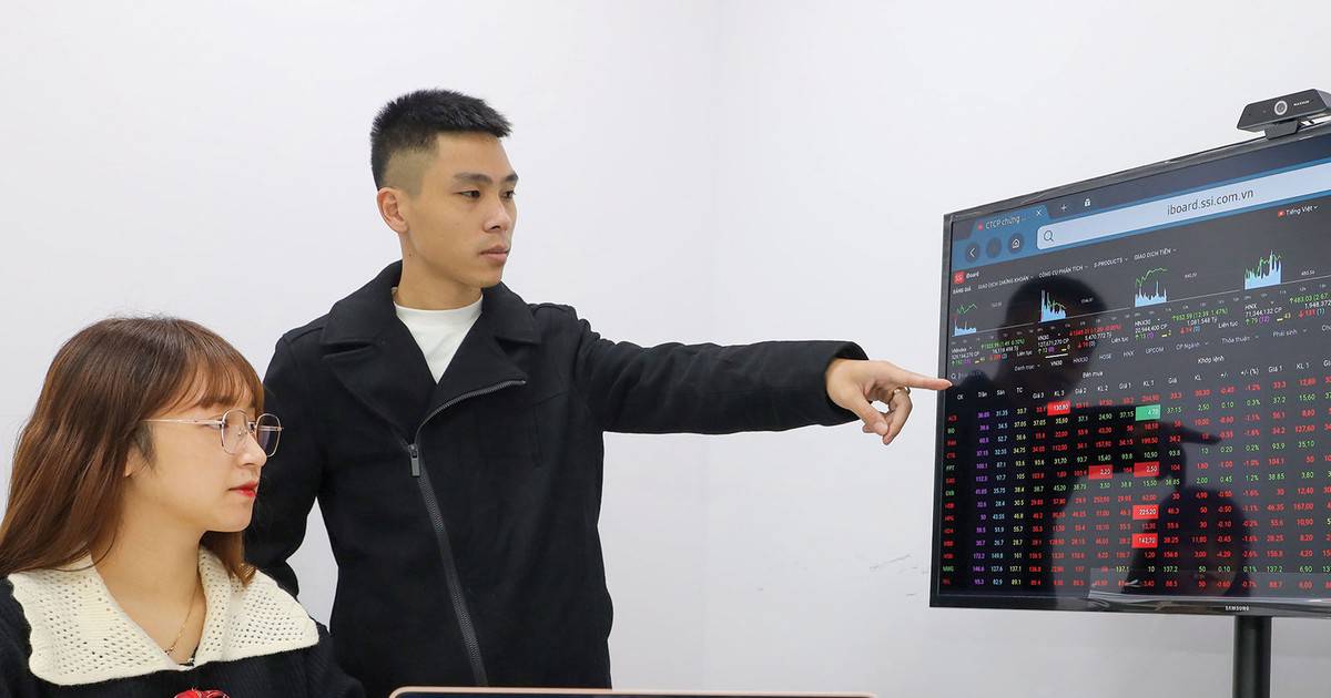 Dòng tiền dò đáy quay lại?