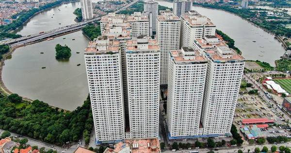 Chung cư đông dân nhất Hà Nội cấm gửi xe điện