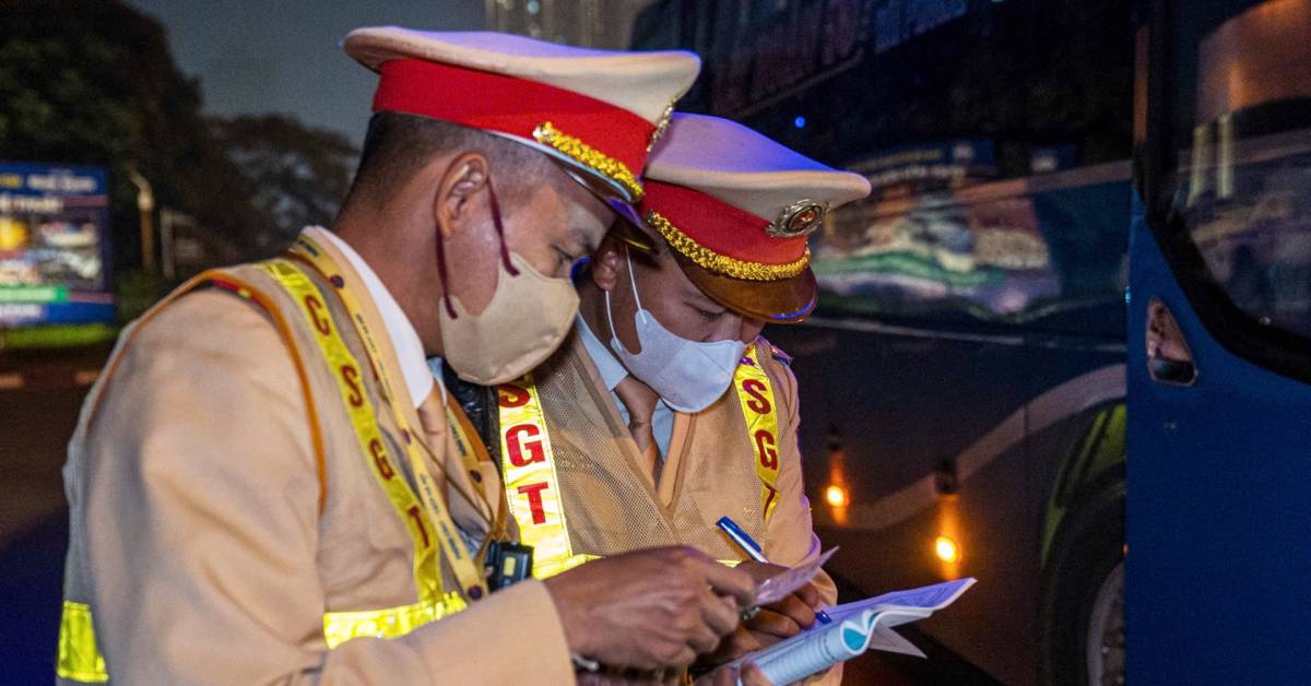 Công an làm sạch dữ liệu đăng ký xe, phát hiện 1 người đứng tên hơn 100 ô tô