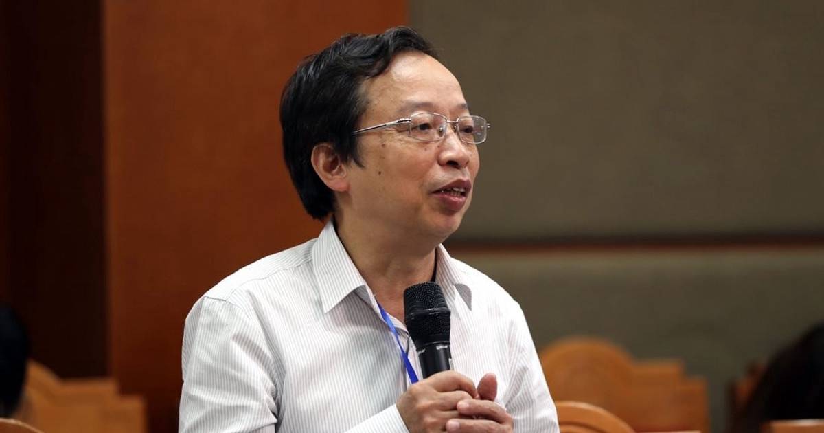 Lãi suất tăng mạnh, tiền gửi lập kỷ lục, TS. Phạm Xuân Hòe nhận định: 'Đừng vội nghĩ là do thu nhập người dân tăng cao'