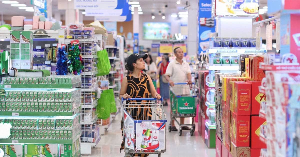 Giá rau có khi mắc hơn thịt, bà nội trợ sẽ cân nhắc kỹ khi 'xuống tiền' trong mùa Tết