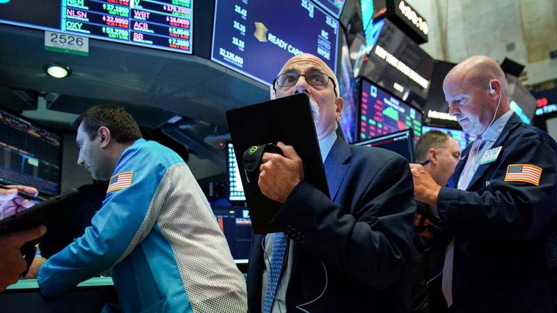 Nín thở chờ thông tin nâng hạng, kịch bản nào sẽ xảy ra?