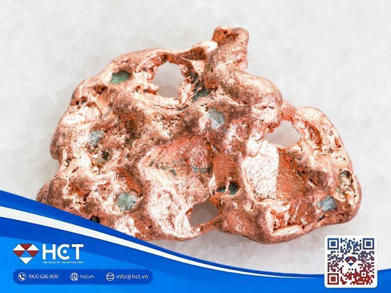 Giá đồng 13/10: Thặng dư giảm sâu, 2026 đối mặt thiếu hụt nghiêm trọng.