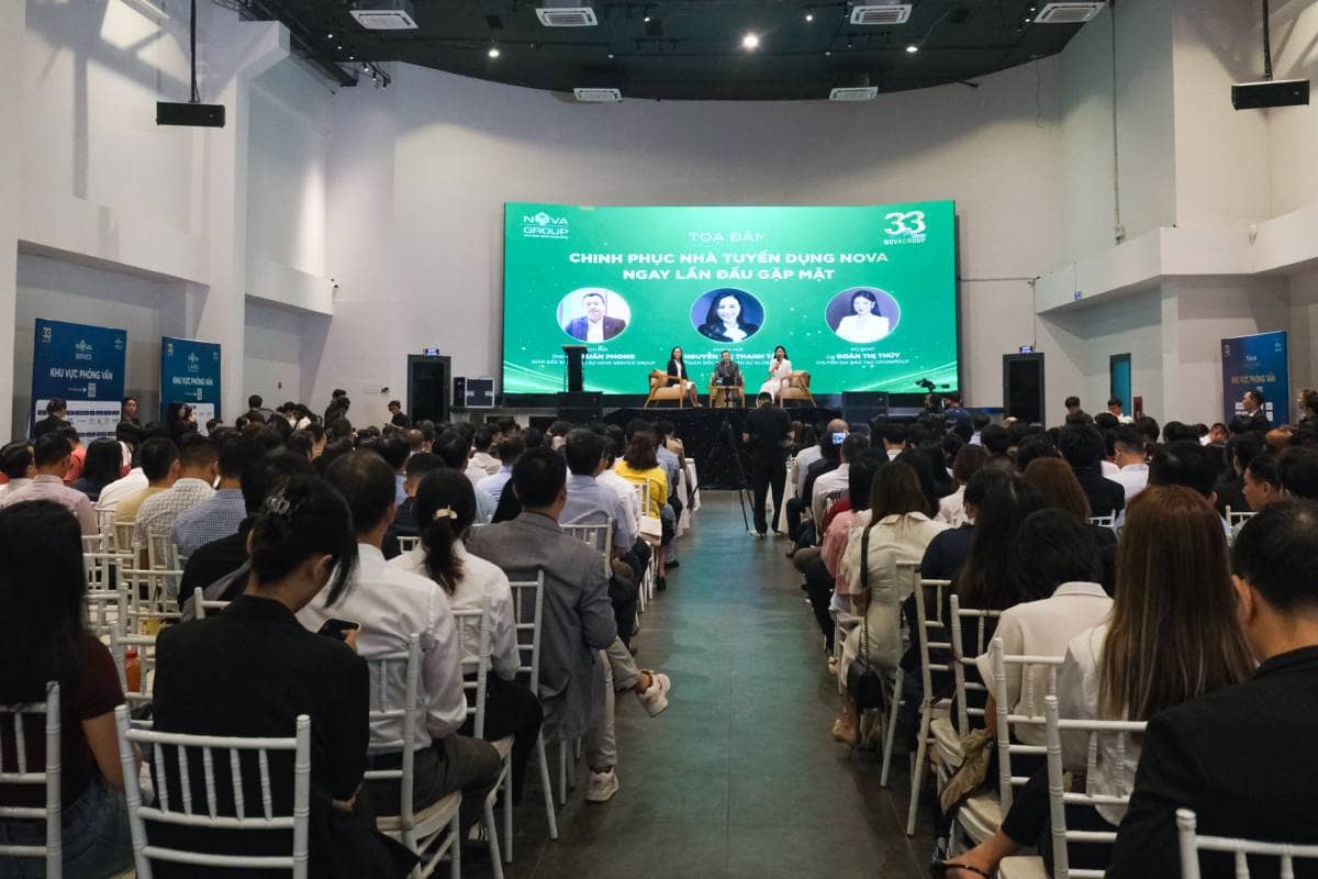 Hội thảo Nhân tài NovaGroup 2025: Hàng trăm ứng viên quy tụ, 500 cơ hội việc làm ngành bất động...