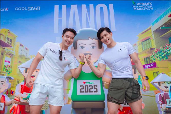 Dàn trai xinh, gái đẹp, người nổi tiếng tụ hội tại VPBank Hanoi International Marathon 2025