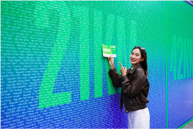Dàn trai xinh, gái đẹp, người nổi tiếng tụ hội tại VPBank Hanoi International Marathon 2025