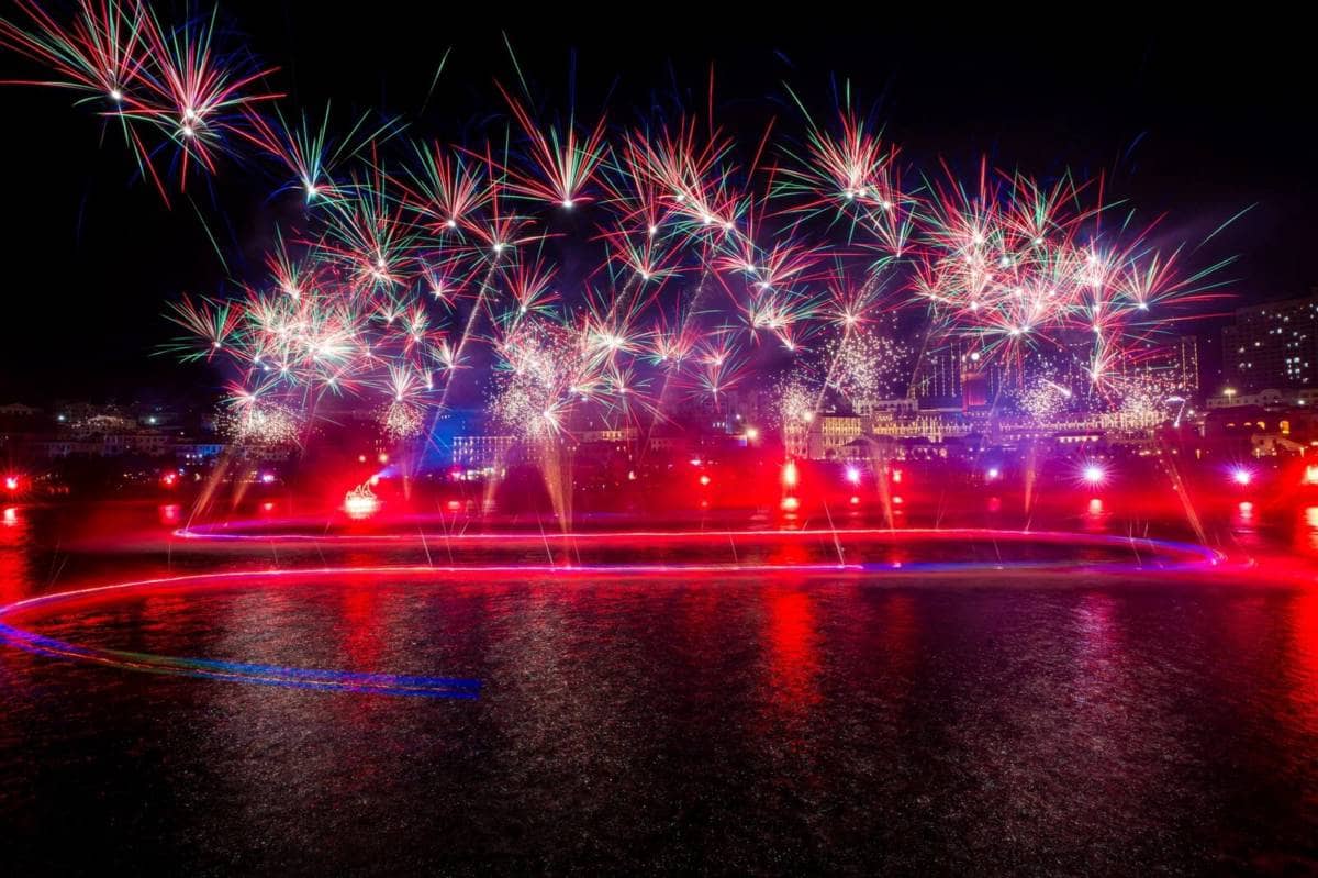 Nhà sản xuất show hàng đầu thế giới hé lộ “những cái nhất” trong show Bản giao hưởng đại dương