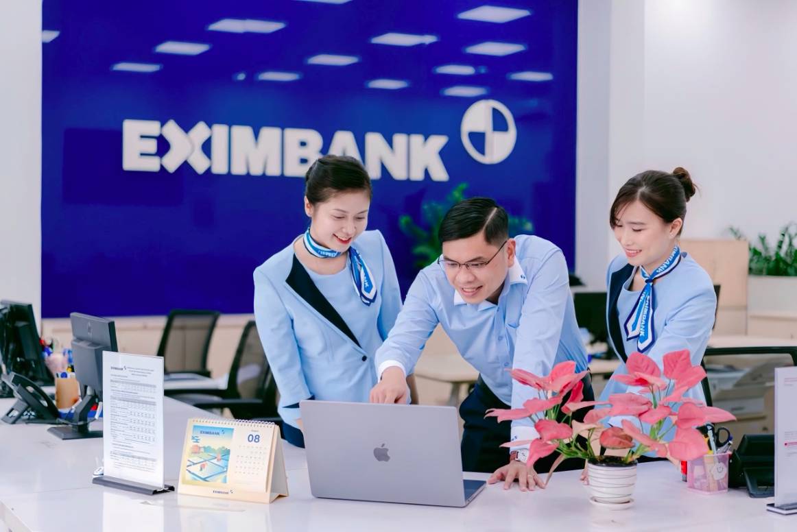 Eximbank báo lãi 2.049 tỷ đồng sau 9 tháng, tín dụng tăng hơn 8,5%
