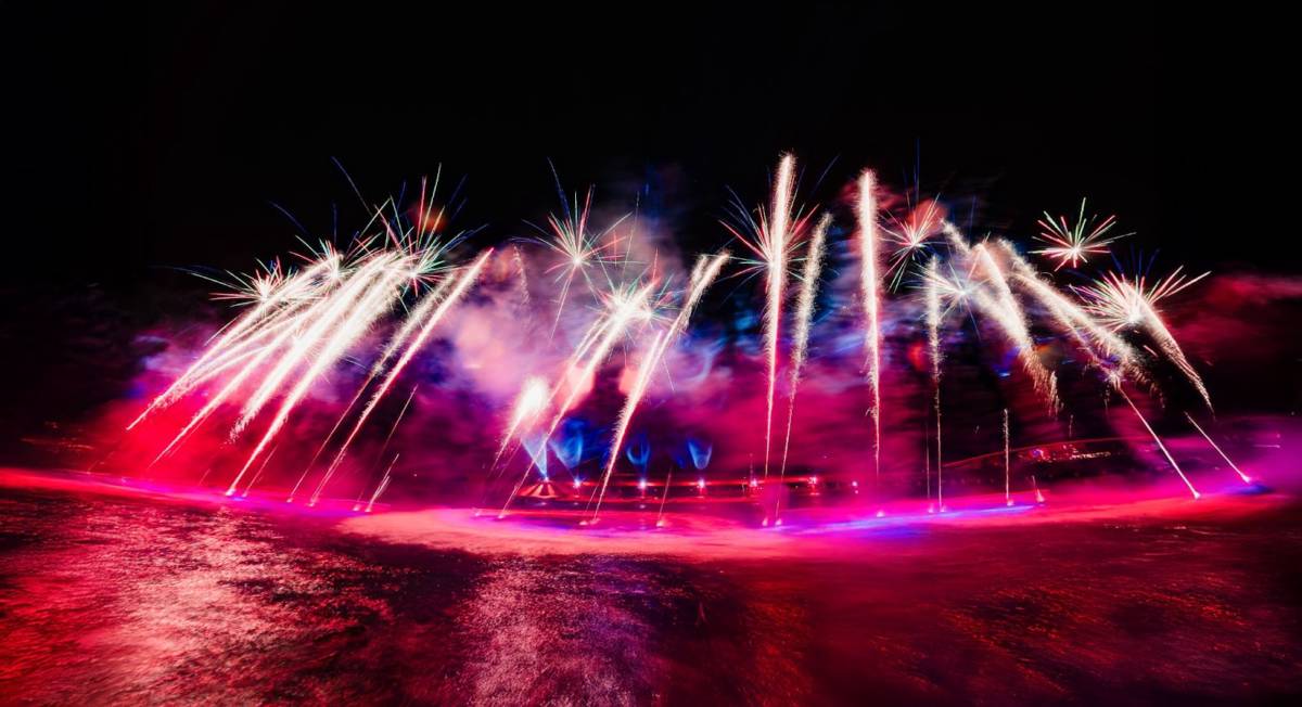 Nhà sản xuất show hàng đầu thế giới hé lộ “những cái nhất” trong show Bản giao hưởng đại dương