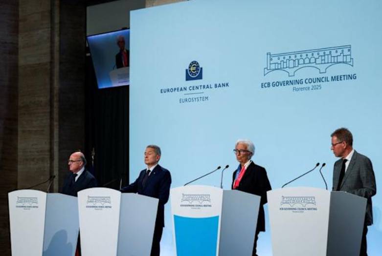 ECB giữ nguyên lãi suất ở mức 2%: Sự bình yên mong manh của Châu Âu trước cơn bão dữ liệu
