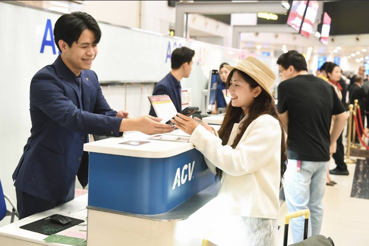 Những hình ảnh chuyến bay đầu tiên của hãng hàng không Sun PhuQuoc Airways