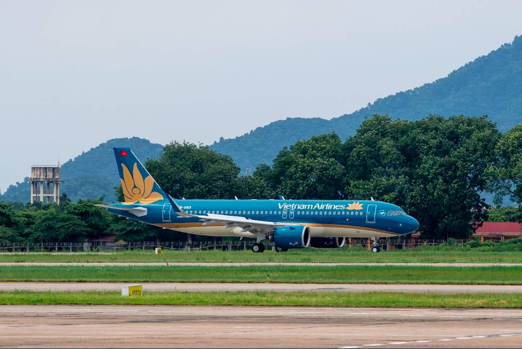 Vietnam Airlines điều chỉnh kế hoạch khai thác do ảnh hưởng của bão số 13 (lần 1)