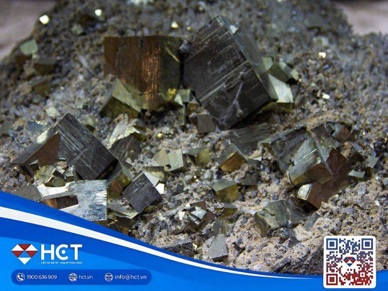 Giá quặng sắt 11/11: Đi ngang khi thị trường chờ gói kích thích của Trung Quốc