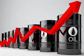 Giá dầu bật tăng hơn 1% khi thị trường chao đảo trước biến động chính trị tại Mỹ và căng thẳng nguồn cung Nga