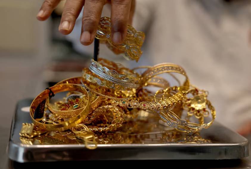 Trung Quốc và cuộc đua tích trữ vàng: Sự im lặng khiến thị trường rung lắc