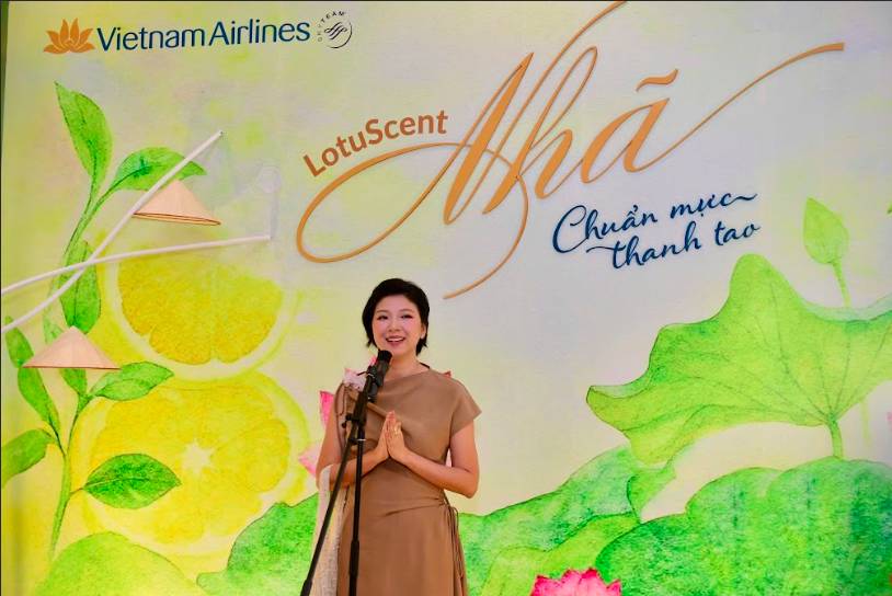 Vietnam Airlines “kể chuyện bằng hương sen” với hệ sinh thái mùi hương Nhã trên toàn hành trình bay