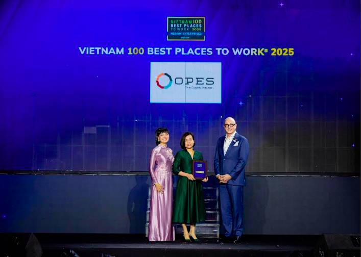 Opes lọt top 5 nơi làm việc tốt nhất Việt Nam 2025 ngành bảo hiểm do Anphabe công bố 