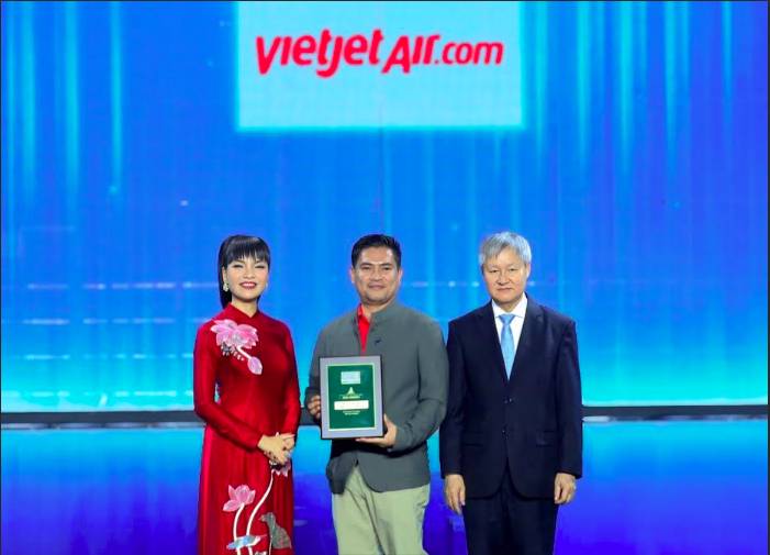 Vietjet, FPT trong top “Nơi làm việc tốt nhất Việt Nam 2025”