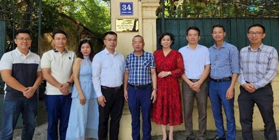 M&A VIETNAM TỰ HÀO TRỤ SỞ HIỆP HỘI, TRI ÂN GIA ĐÌNH ÔNG TRỊNH CẦN CHÍNH. -/-. Biệt thự 34 Hoàng Diệu  ...