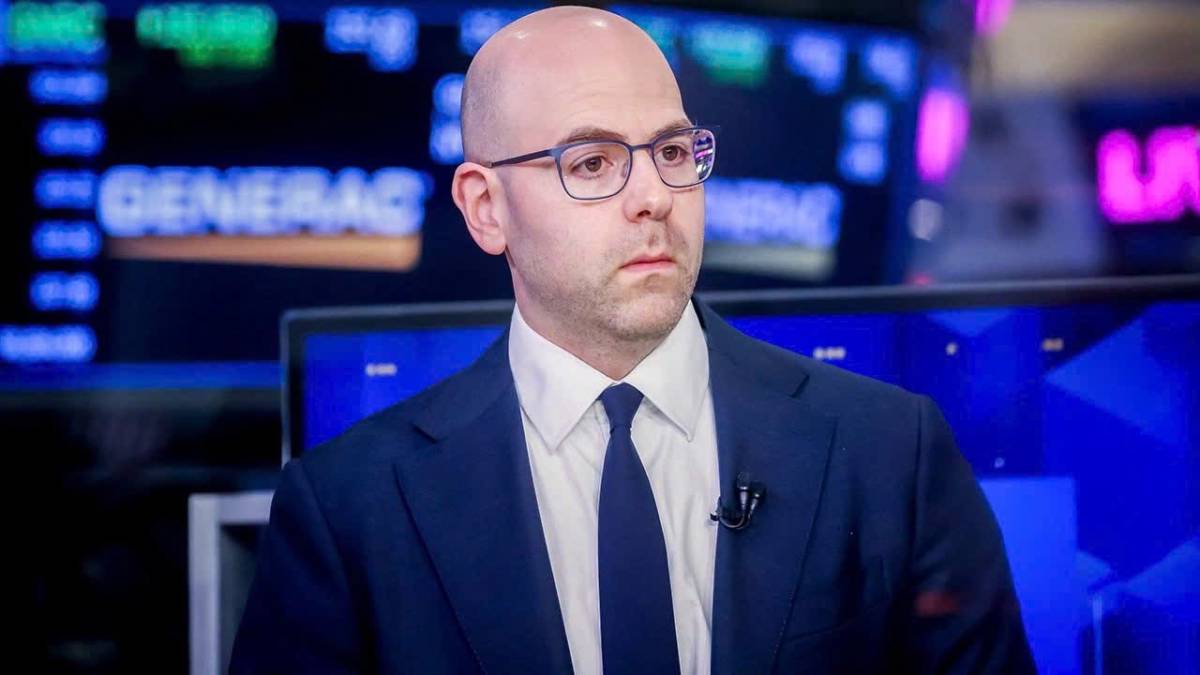 THỐNG ĐỐC FED MIRAN TIẾP TỤC KÊU GỌI CẮT GIẢM LÃI SUẤT MẠNH. 🔸 Thành viên Hội đồng Thống đốc Fed Stephen  ...