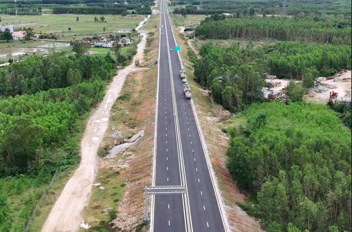 Đèo Cả (HHV) bứt tốc trong chu kỳ tăng trưởng mới cùng các dự án cao tốc trọng điểm