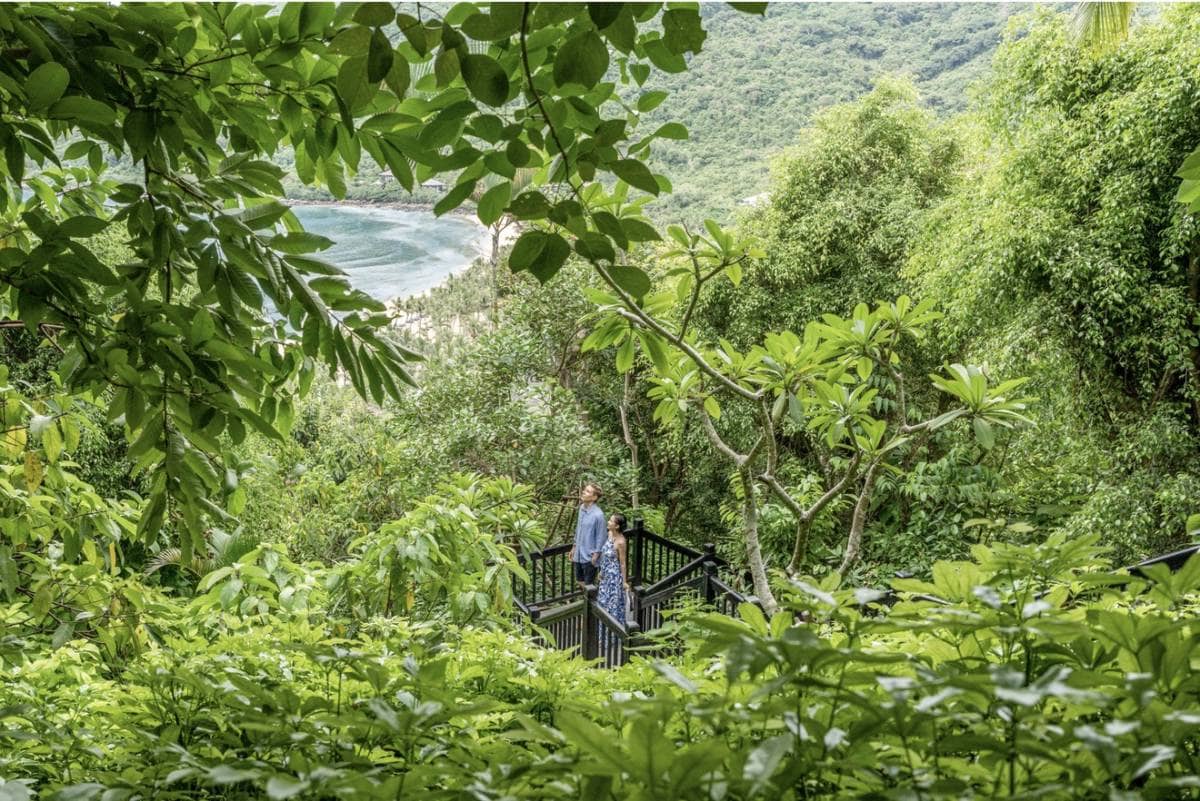 InterContinental Danang Sun Peninsula Resort giành ngôi vị cao nhất tại World Travel Awards thế giới 2025
