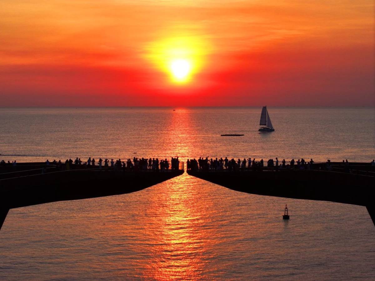 Sun Group bắt tay cùng Đại học Kinh tế TP.HCM phát triển nguồn nhân lực cho ngành dịch vụ -