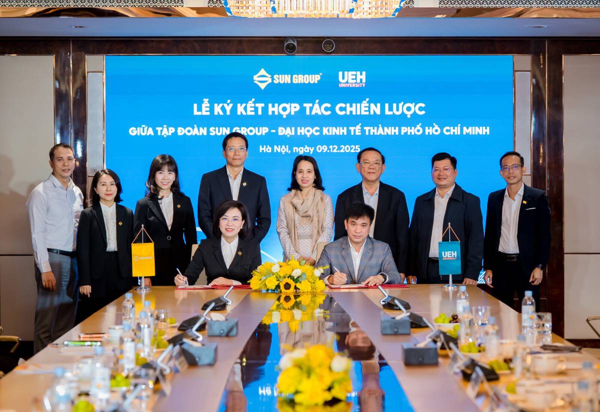 Sun Group bắt tay cùng Đại học Kinh tế TP.HCM phát triển nguồn nhân lực cho ngành dịch vụ -