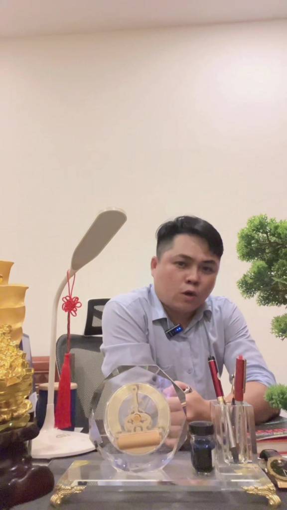 Vingroup - Đằng sau cú tăng x5 lần là câu chuyện gì ? #xuhuong #chungkhoan #taichinh #vic #dautu 