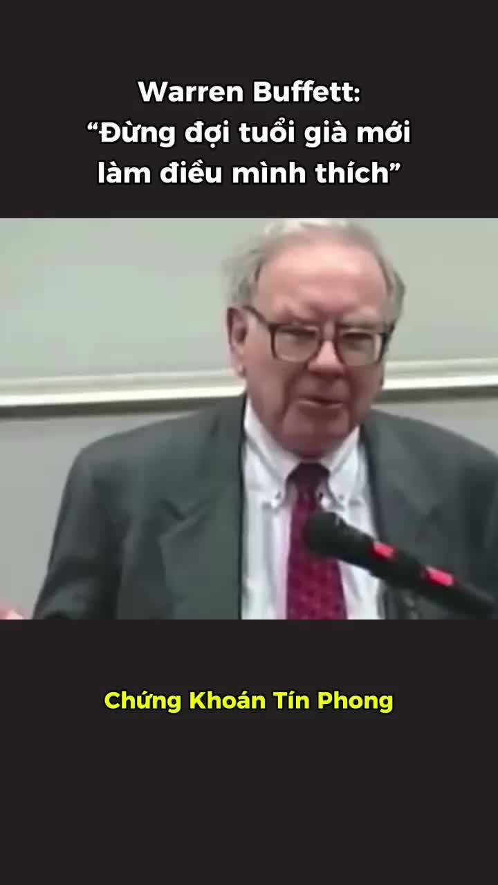 Buffett kể lại chuyện một sinh viên Harvard chọn nghề chỉ để làm đẹp hồ sơ, dù đó không phải thứ cậu thích