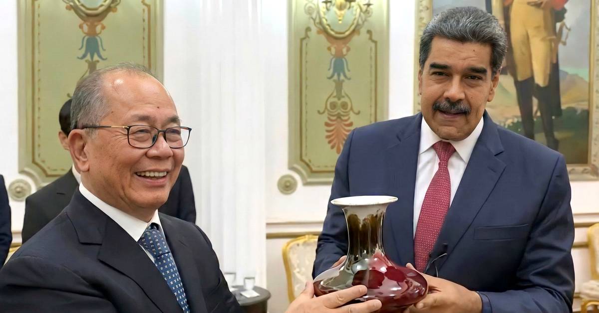 Tổng thống Maduro gặp đặc phái viên Trung Quốc vài giờ trước lúc Mỹ tập kích