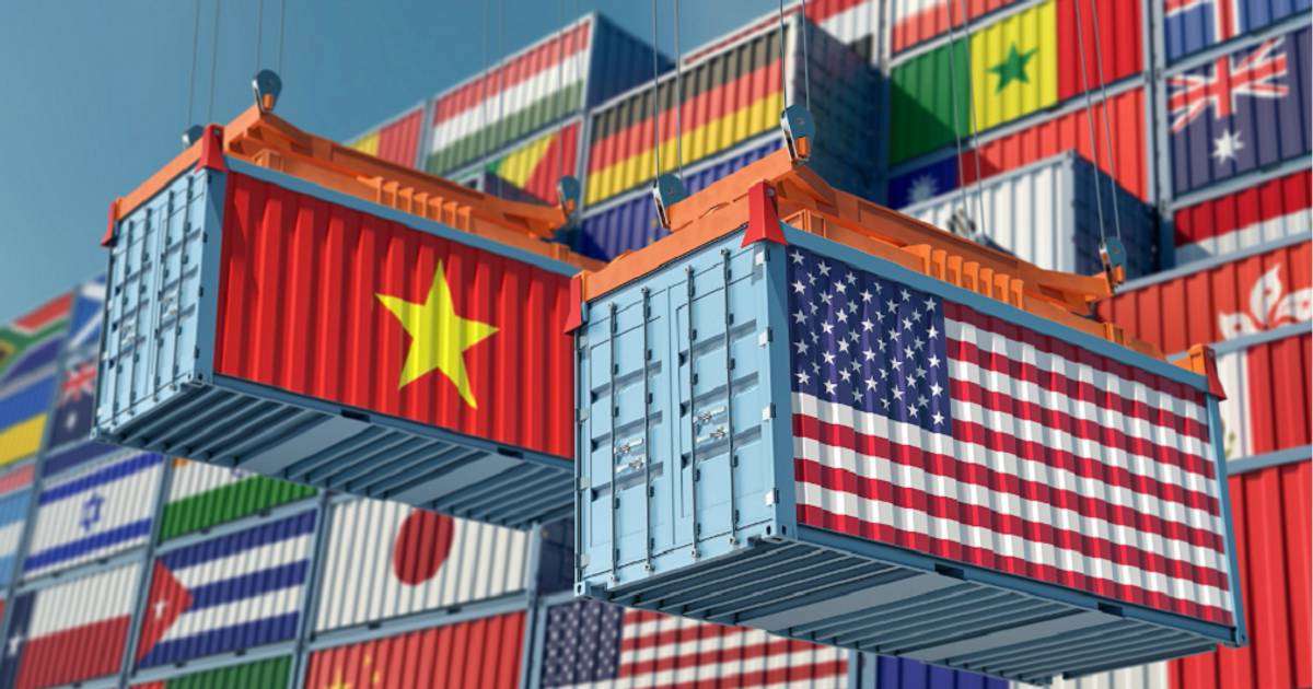 Hoa Kỳ hoãn áp thuế 50% đối với mặt hàng chục tỷ USD của Việt Nam, Bộ Công Thương nhận định 'tạm ổn nhưng chưa an toàn'