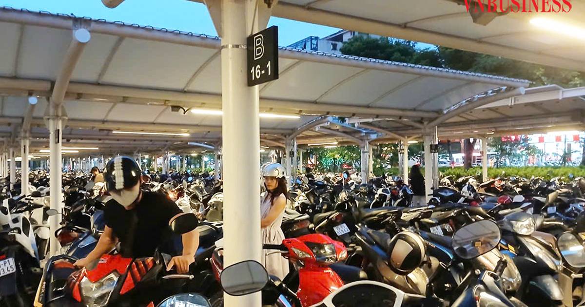 Chung cư cần chỗ đỗ và sạc xe điện: Quy định mới