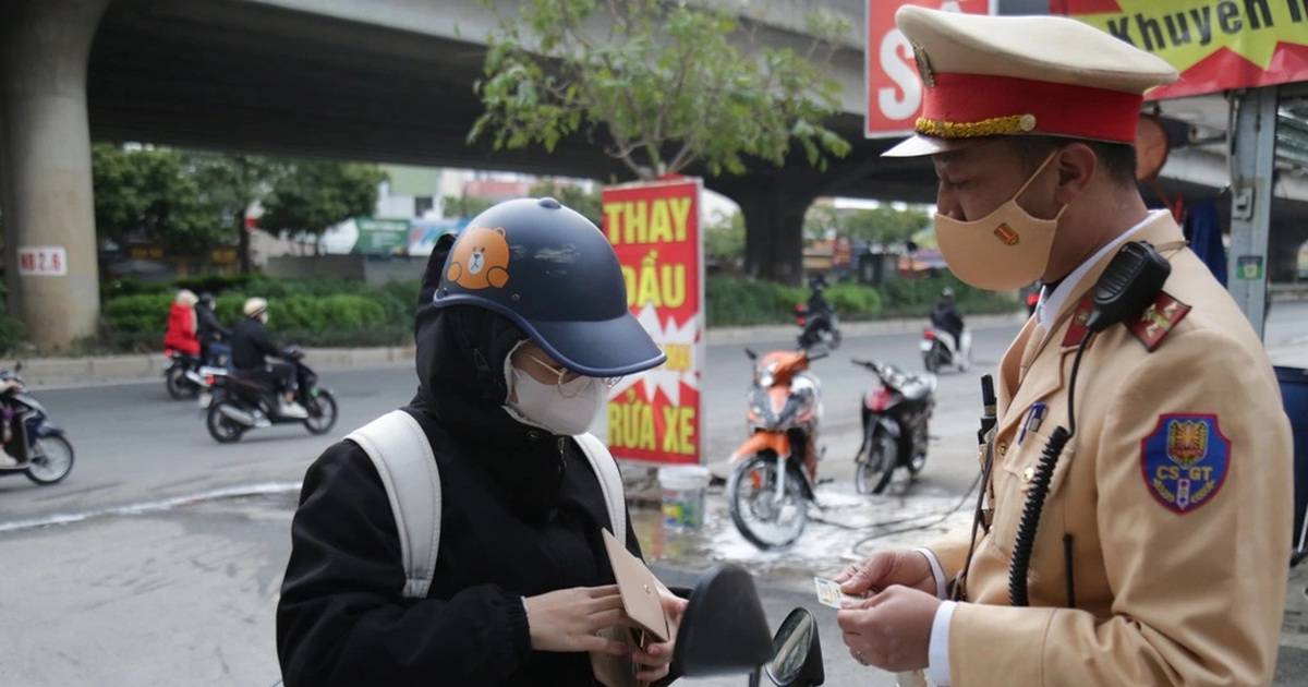 Thực hư thông tin kiểm tra giấy khám sức khỏe của các tài xế?