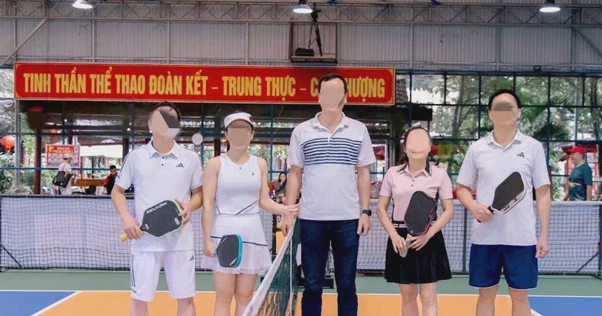Tin mới vụ Bí thư xã nghi nghỉ học bồi dưỡng chính trị để đi chơi Pickleball