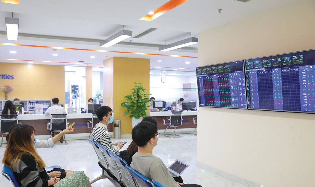 Tiền “nóng” và tiền “thịt” cùng tăng mạnh: Dấu hiệu của một giai đoạn mới?