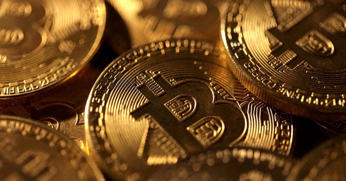 Bitcoin bất ngờ lao dốc xuống 60.000 USD, vài phút sau khi Mỹ và Israel tấn công Iran