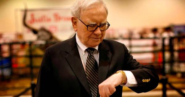 'Cỗ máy in tiền' của Warren Buffett thông báo lợi nhuận giảm gần 30%, kết thúc thời kỳ hoàng kim của huyền thoại đầu tư