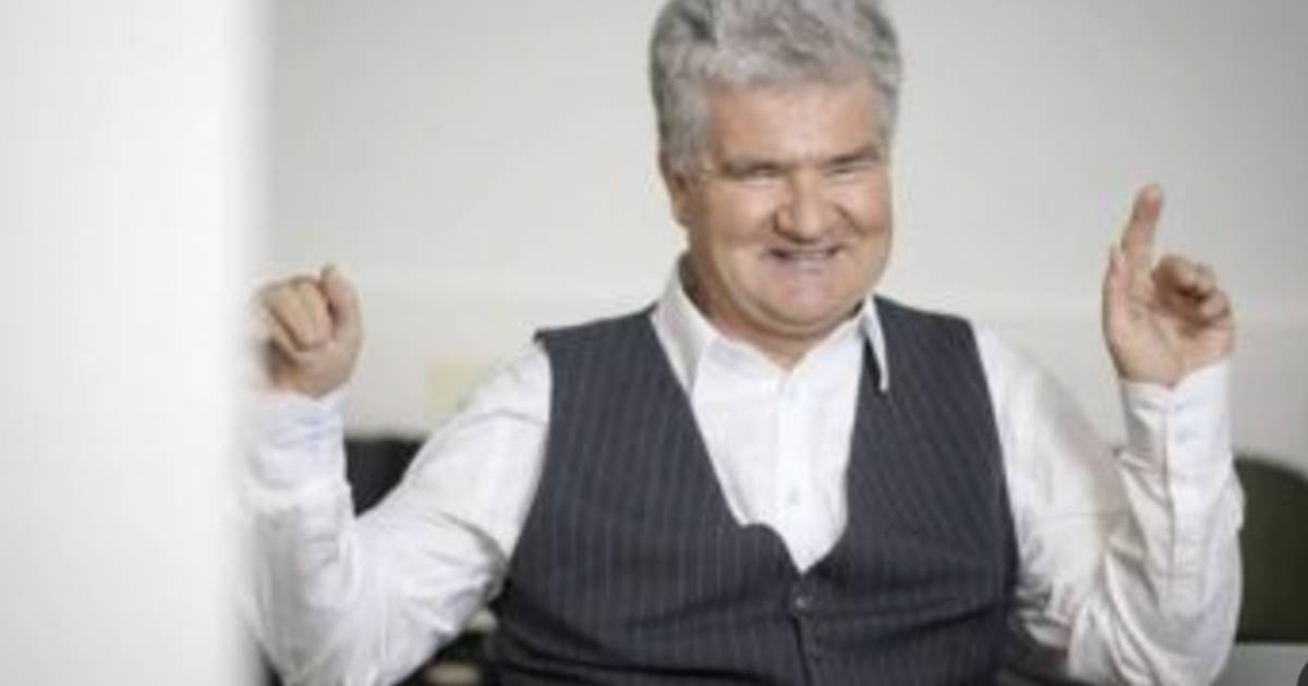 Khi thị trường giảm mạnh, “cá mập” chọn hành động gì?