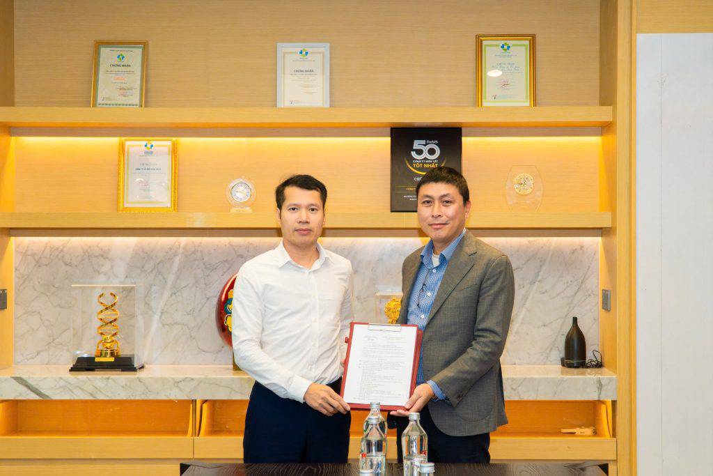 Công bố bổ nhiệm Tổng Giám đốc và Giám đốc Tài chính CTCP Chế tạo Điện Cơ Hà Nội