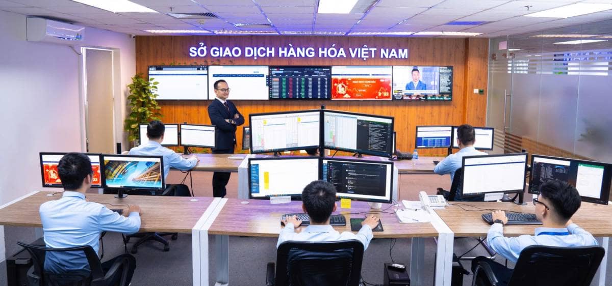 Trung Quốc trả giá cao để có vàng. Trung Quốc đang chấp nhận mua vàng vật chất với giá cao hơn quốc  ...